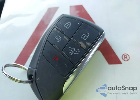 2025 Chevrolet Silverado 1500 4Wd Standard Bed Custom from USA, damaged, VIN 3GCPKBEK1SG239618